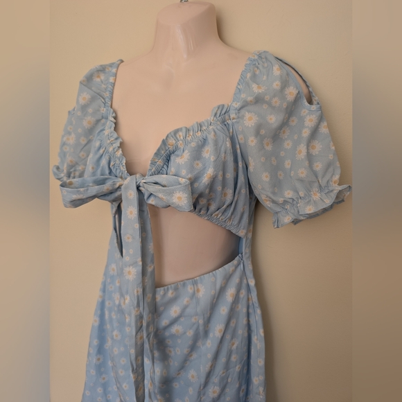 Petal + Pup Blue Floral Mini Dress 6 - Picture 5 of 12